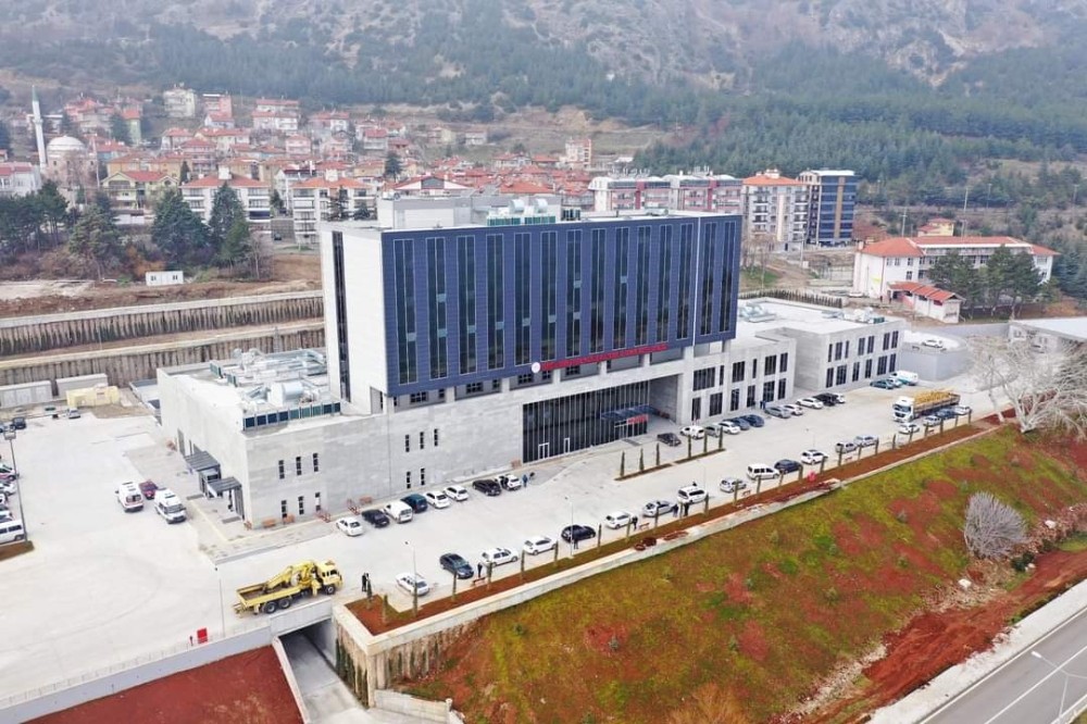Bir döneme damga vuran Eğirdir Kemik Hastalıkları Hastanesi artık yeni binasında