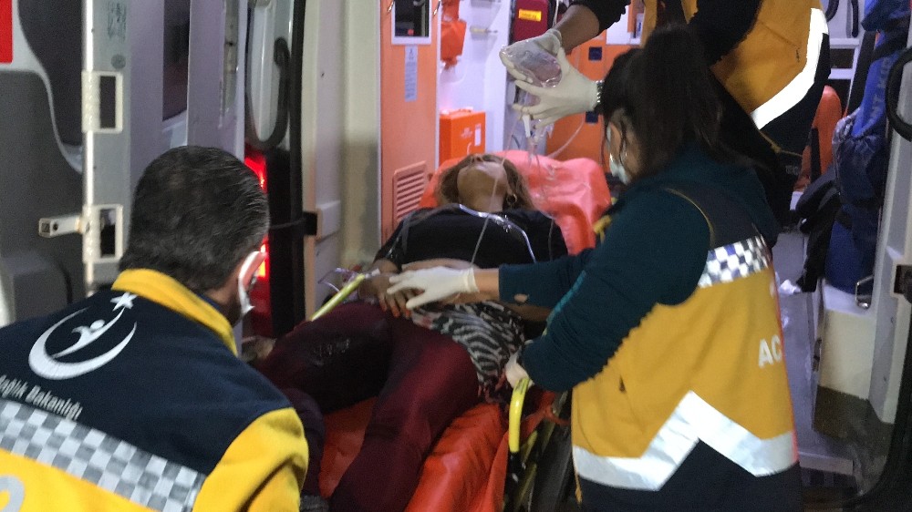 Dini nikahlı karısını pompalı tüfekle yaraladı