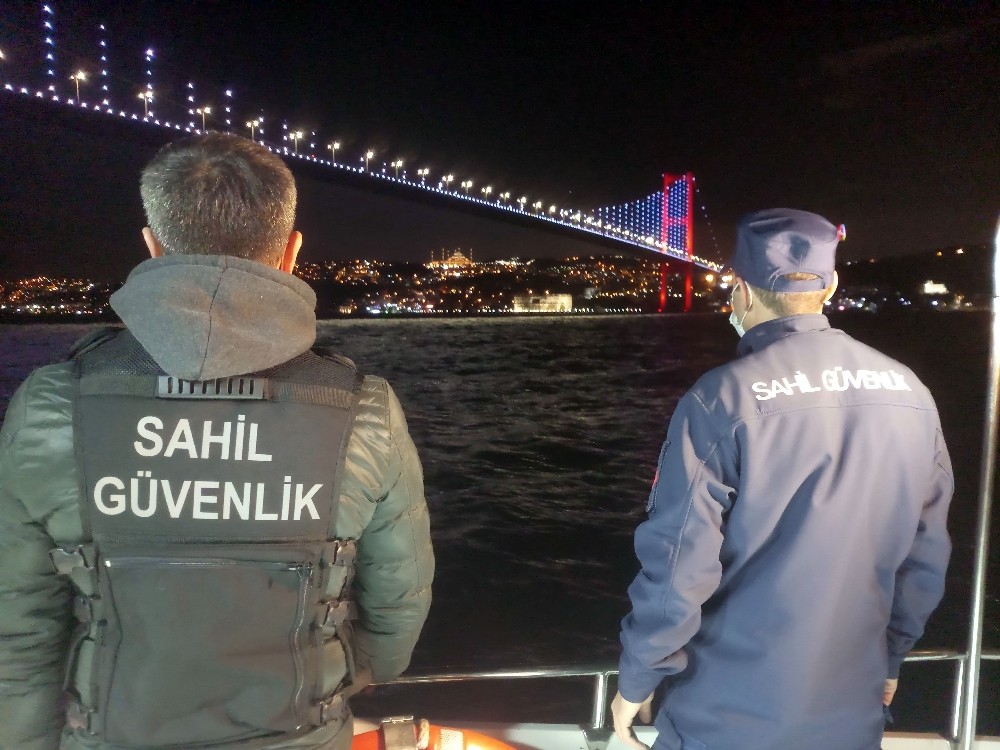 İstanbul Boğazı’nda ve Haliç’te yılbaşı denetimi