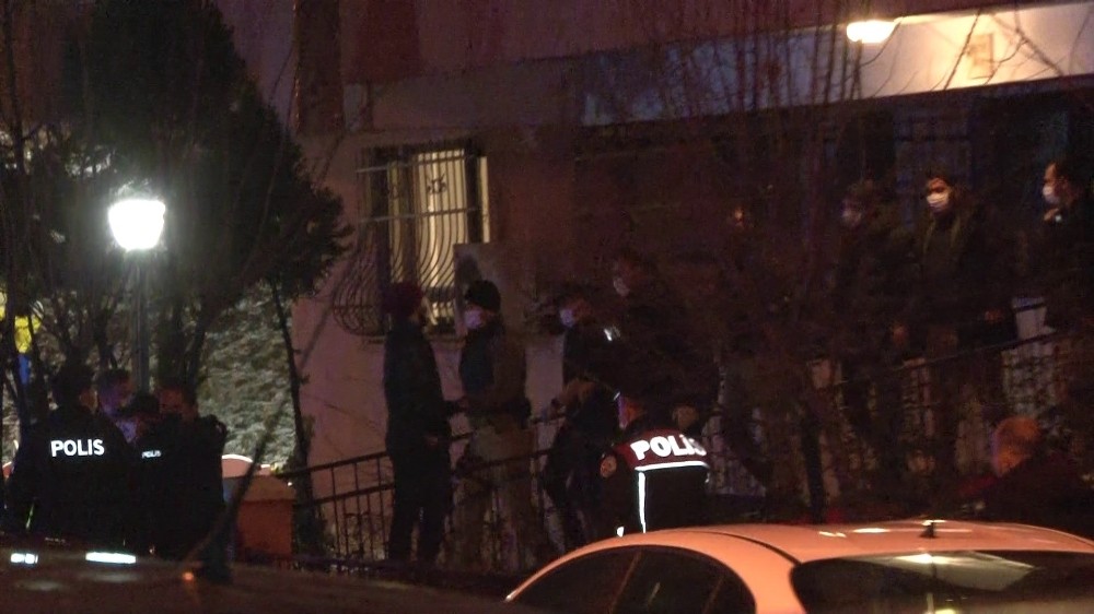 Kocasının dayak yediğini gören kadın pompalı tüfekle dehşet saçtı: 4 yaralı