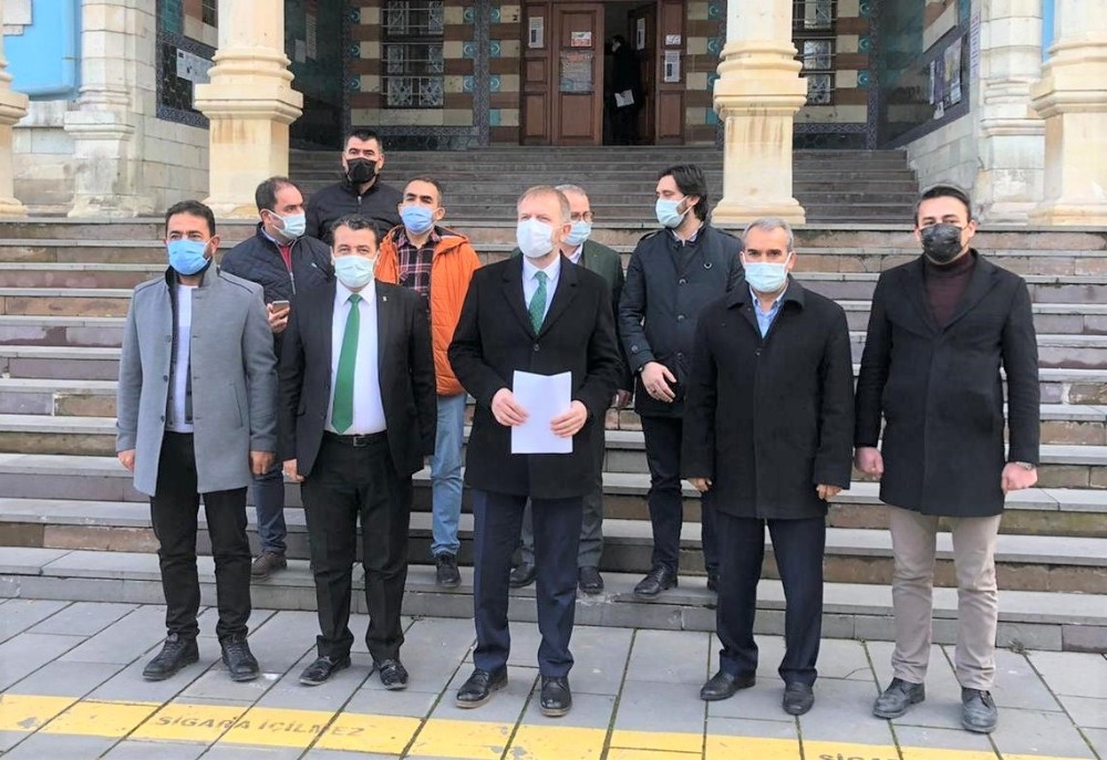 Kütahya AK Parti’den 3 isme suç duyurusu