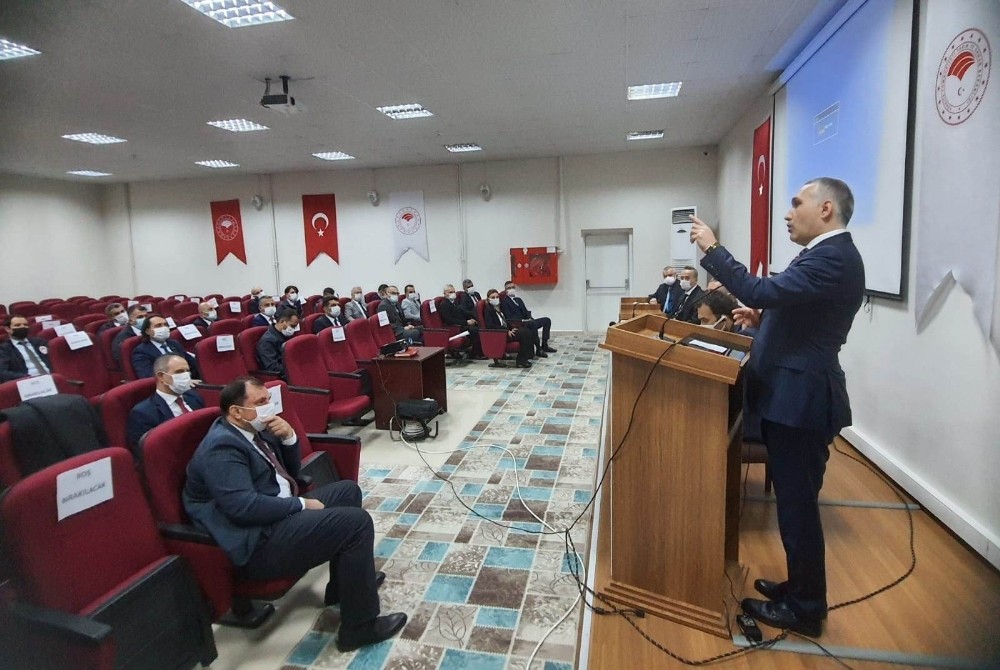 Manisa tarımı ülke ekonomisine güç katmaya devam ediyor