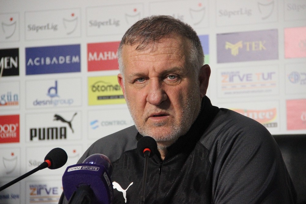 Mesut Bakkal: “Fenerbahçe’ye yenildik diye karalar bağlayacak değiliz”