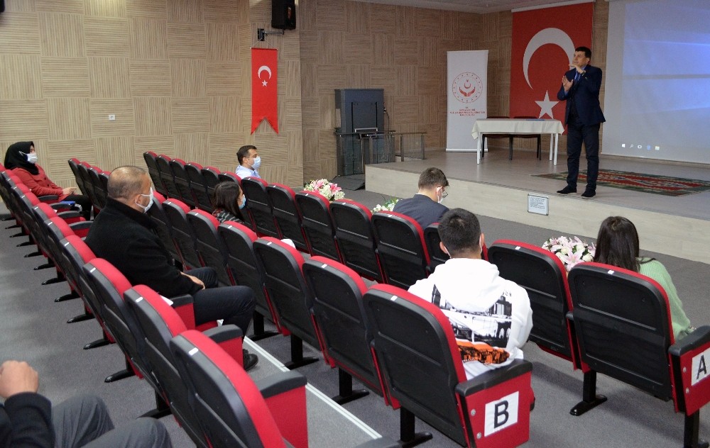 Muğla’da ‘İş hayatına uyum’ semineri