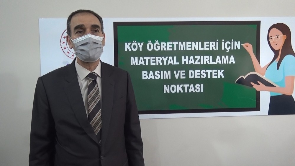 Muş’ta köy okulu öğretmenleri için materyal hazırlama noktası kuruldu