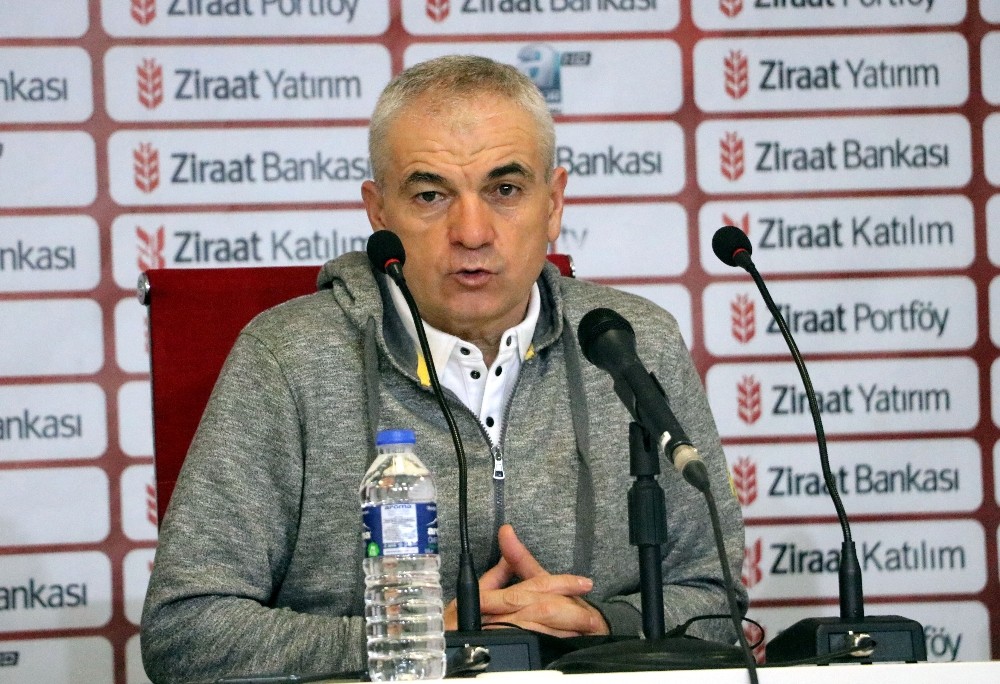 Rıza Çalımbay: “Hak ettiğimiz bir galibiyet aldık”