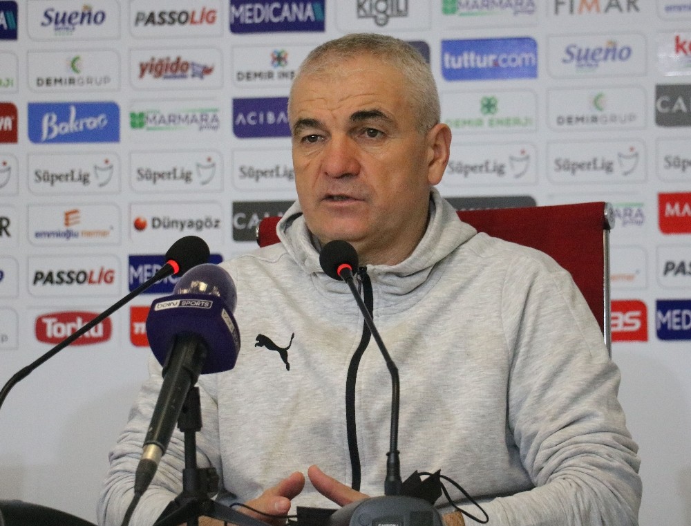 Rıza Çalımbay: “İki takım da kazanmak için oynadı“