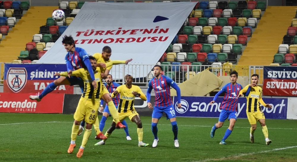 TFF 1. Lig: Altınordu: 2 – Menemenspor: 4