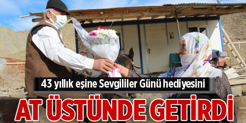 43 yıllık eşine Sevgililer Günü hediyesini at üstünde getirdi