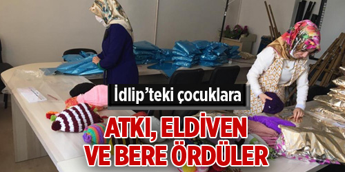 İdlip’teki çocuklara atkı, eldiven ve bere ördüler