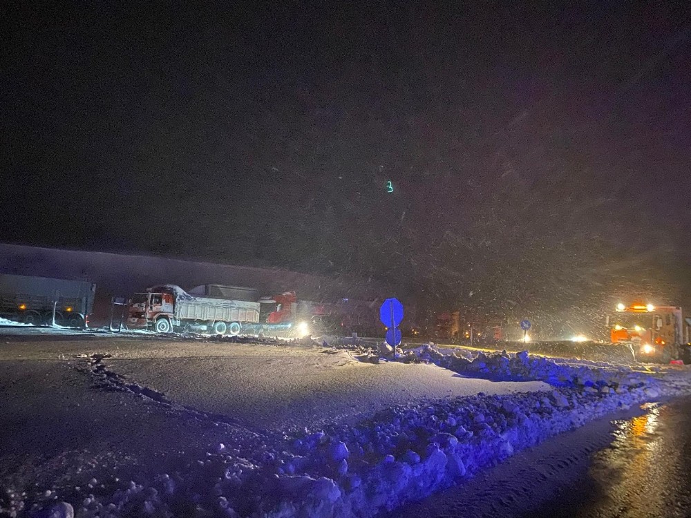 Balıkesir-Susurluk karayolu ağır tonajlı araçların geçişine kapatıldı