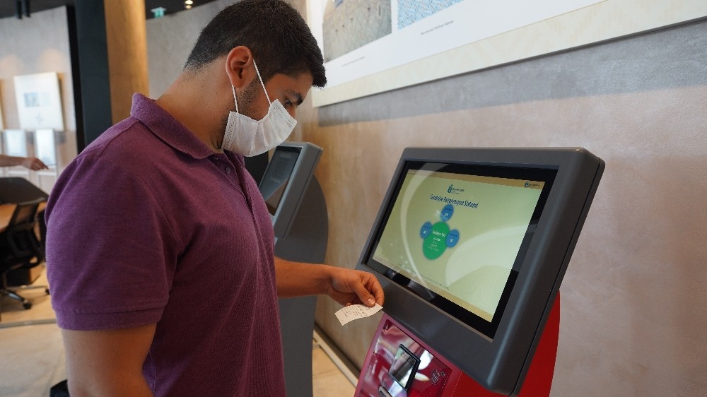 Başakşehir Millet Kıraathanesi ‘en çok okuyan kütüphaneler’ arasında