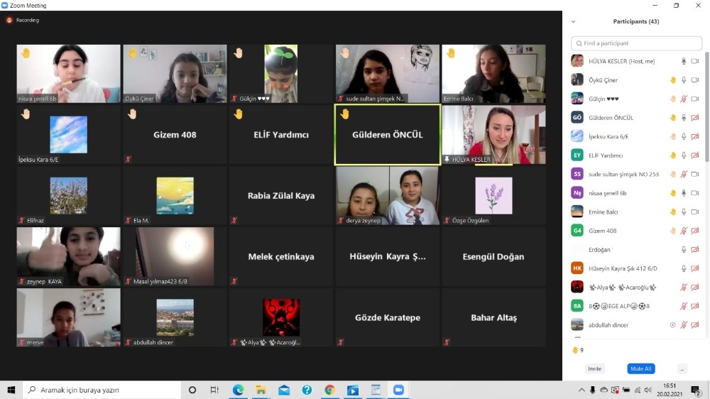 Çeşme’de çevrimiçi düşünme ve yazma etkinliği