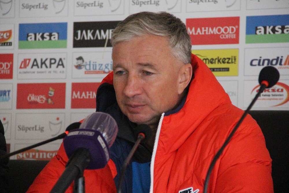 Dan Petrescu: “Bu maçta elimizden geleni yapmaya çalıştık”