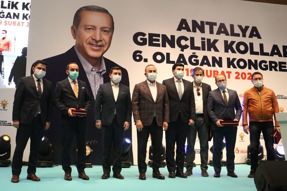 Dışişleri Bakanı Çavuşoğlu: “Bugün biz oyun kuruyoruz”