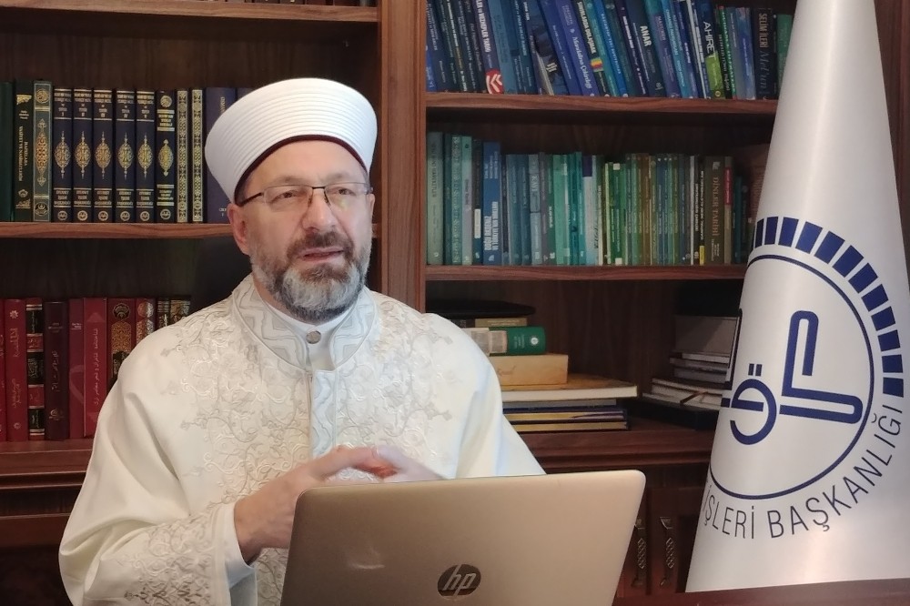 Diyanet İşleri Başkanı Erbaş: “İstiyoruz ki, ülkemizi bizden sonra emin ve güvenilir ellere teslim edelim”