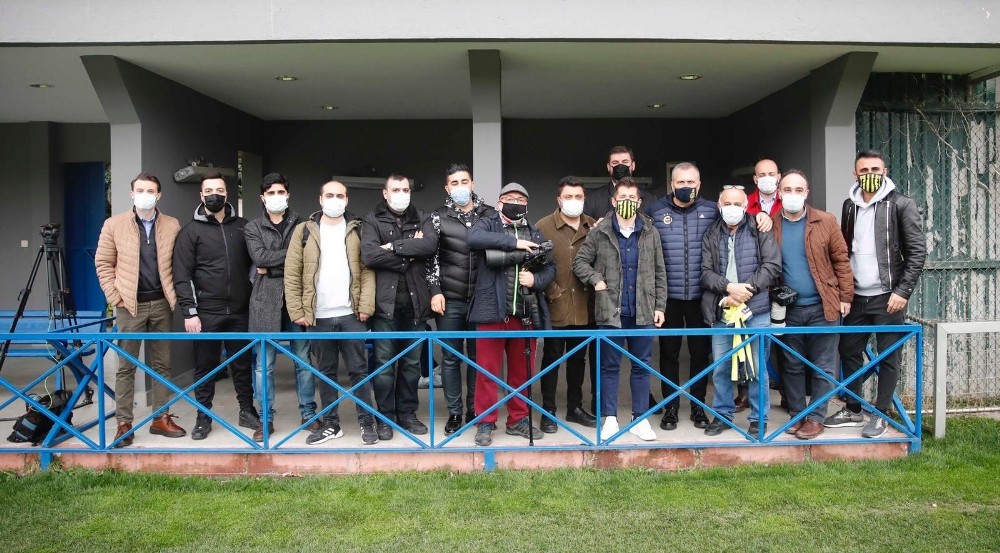 Emre Belözoğlu: “Başka takımların oyuncularının isimlerini bu şekilde telaffuz edemezsiniz”