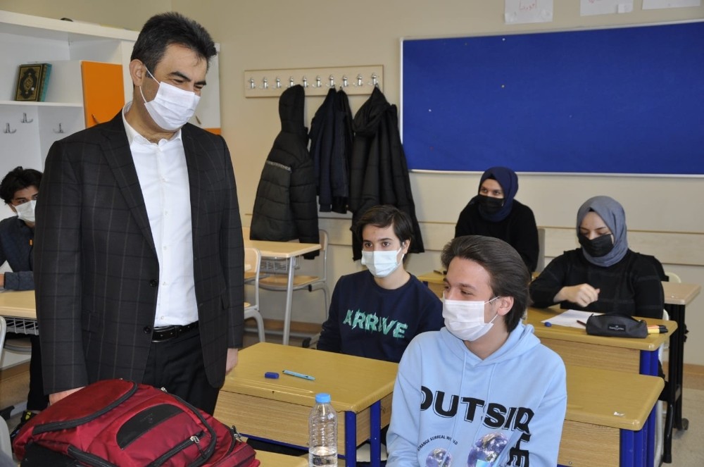 Gümüş’ten “destekleme yetiştirme kurslarına” ziyaret