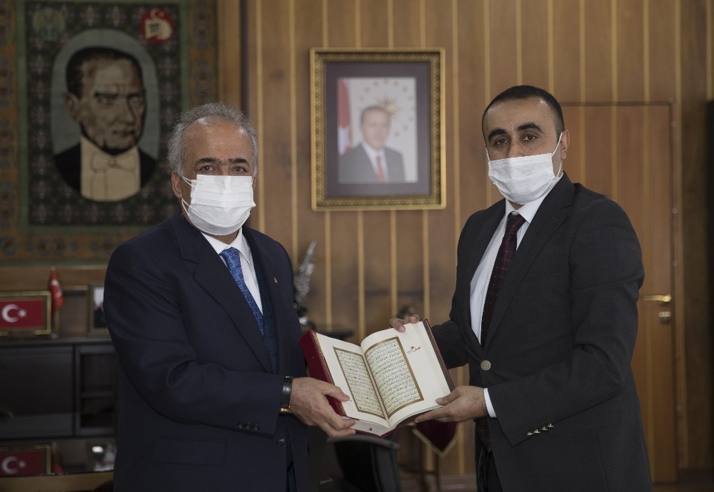 Şenkaya Kaymakamı Tekin, Rektör Çomaklı’nın konuğu oldu