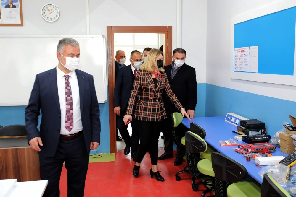 Tarım lisesi üniversitede eğitim verecek