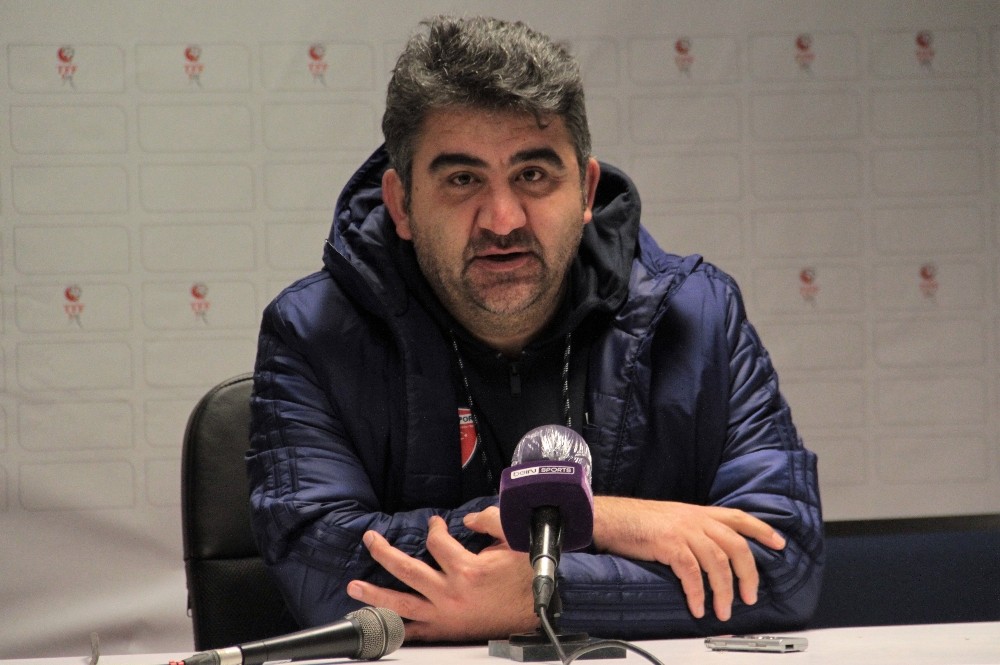 Ümit Özat: “Maçı kazanacak bir oyun oynamadık”