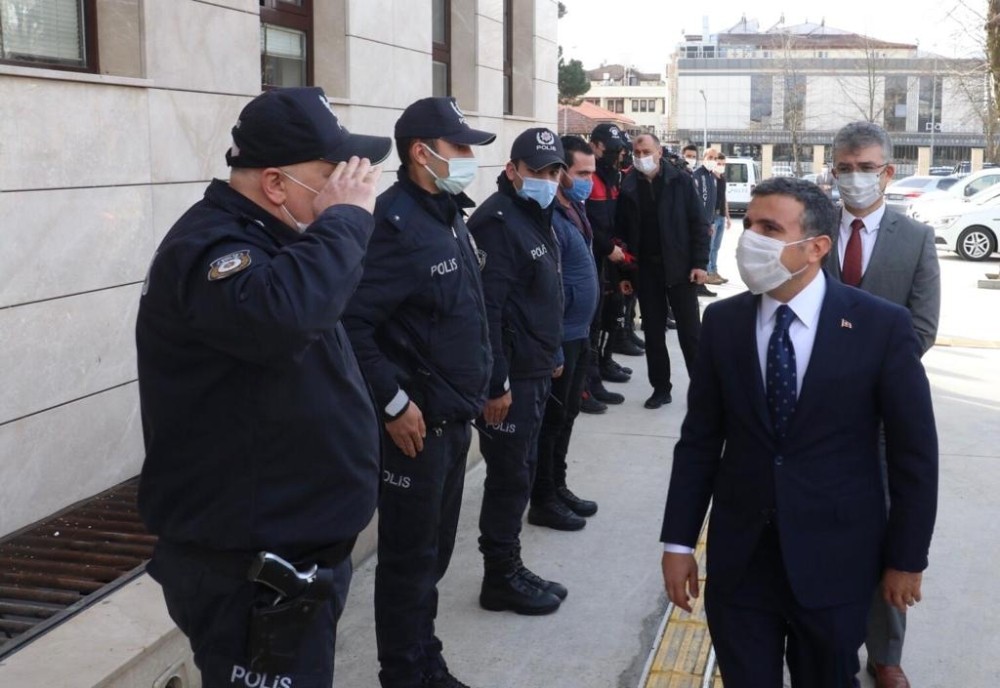 Vali Atay Polis Merkezini ziyaret etti