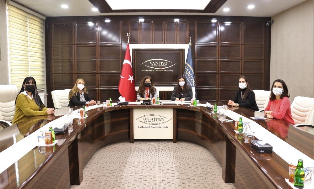 Van ile Hakkarili kadınlar arasında işbirliği