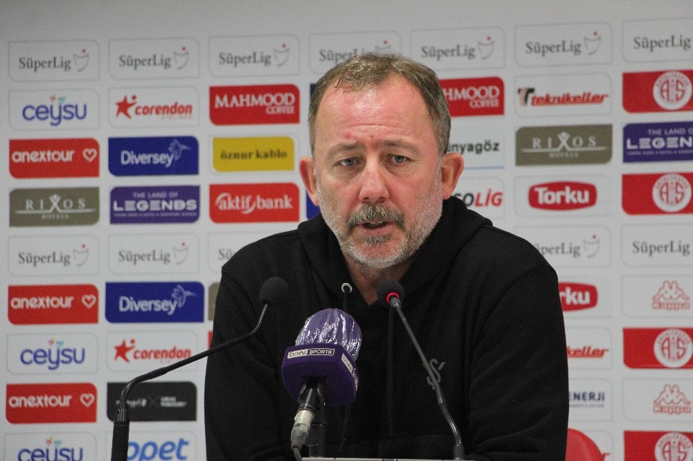 Yalçın: ”Yarım pozisyonu olmayan takımdan gol yedik”