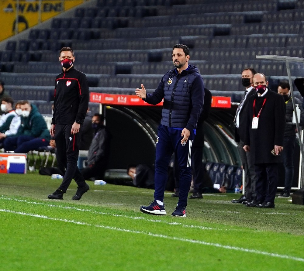 Ziraat Türkiye Kupası: Fenerbahçe: 1 – M.Başakşehir: 2 (Maç sonucu)