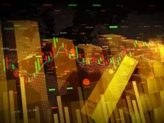 Altında Tarihi Makas Kapandı